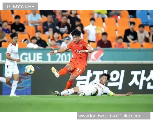 仁川联队与江原激战在即球迷期待精彩对决与胜负悬念